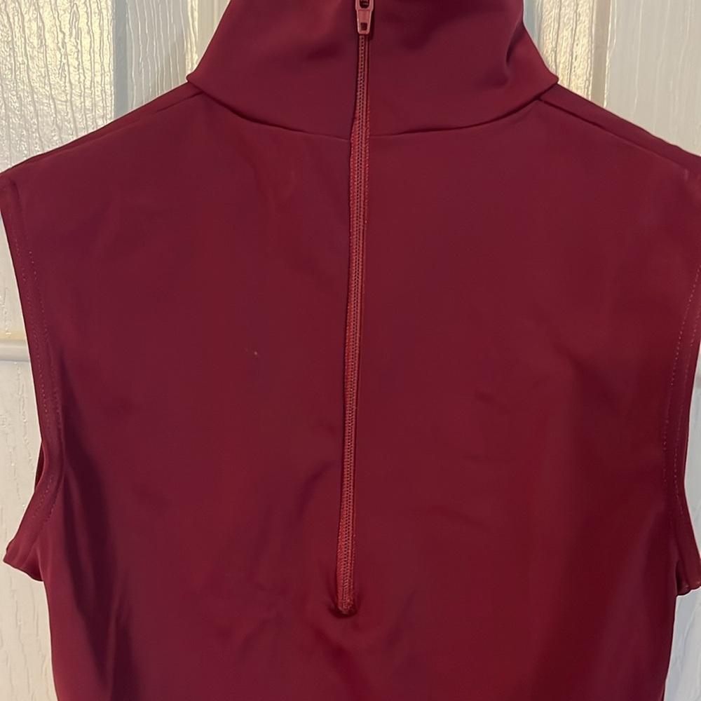 Balera burgundy mock neck leotard - Picture 4 of 5